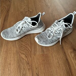 Women’s adidas cloud form super size 7.5